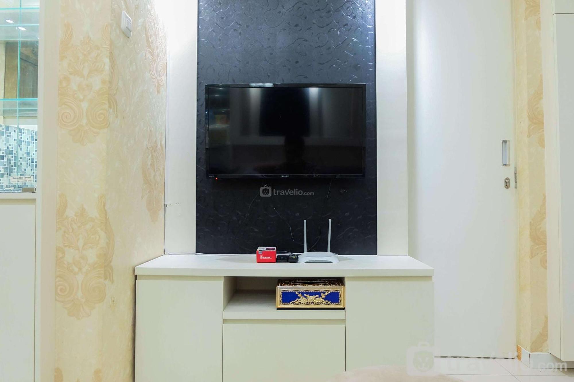 Apartment Compact 2br Bassura By Travelio
