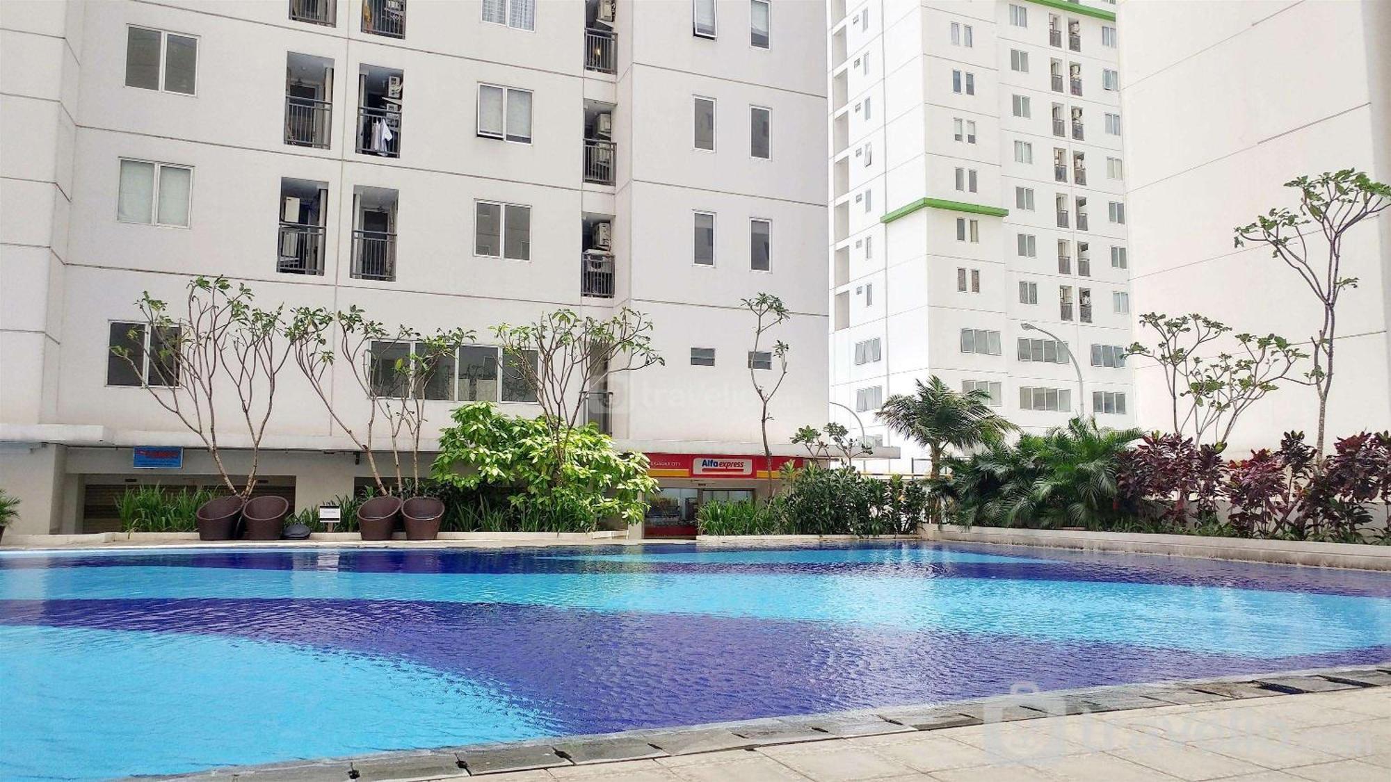 Compact 2br Bassura By Travelio * Jakarta